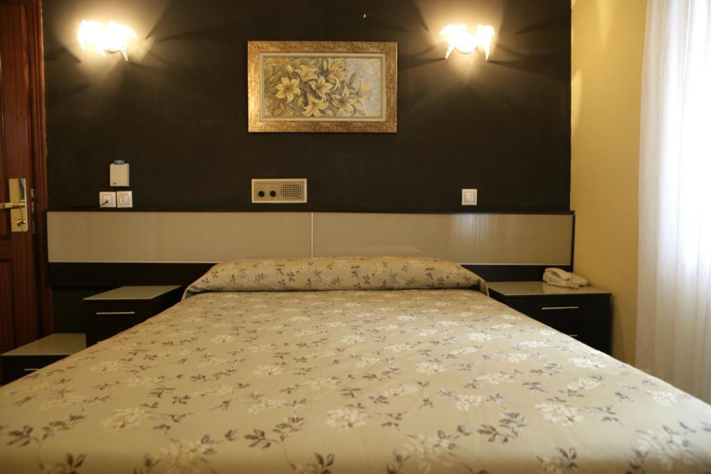 Hotel Azpiazu 쿠딜레로 외부 사진